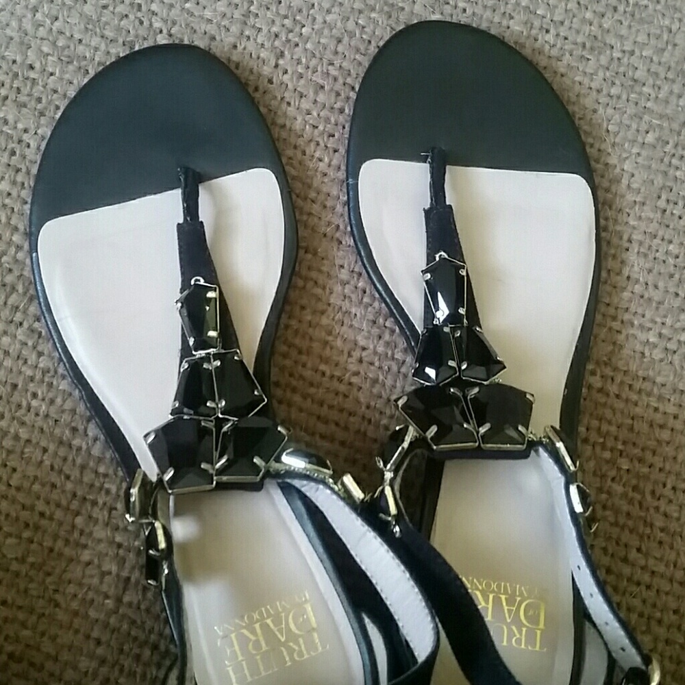 Sandals - Picture 6 of 7